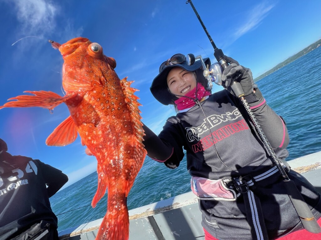 スロージギングの釣り方】美味しい根魚が多彩に釣れる魅惑の釣りを紹介