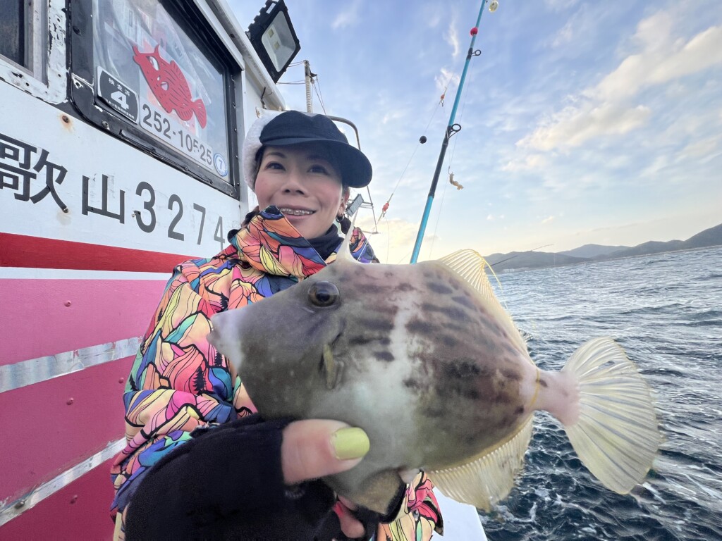 いろんな釣りに使えるって幸せじゃない？ 釣りガール（釣り熟女）の