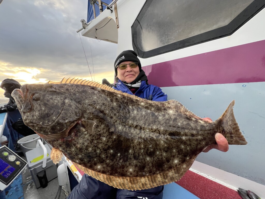 PRO TRUST UtilisR64 240M アジ・ヒラメなど 今が旬！ イワシをエサにした泳がせ釣りで肉厚で美味しい「ヒラメ