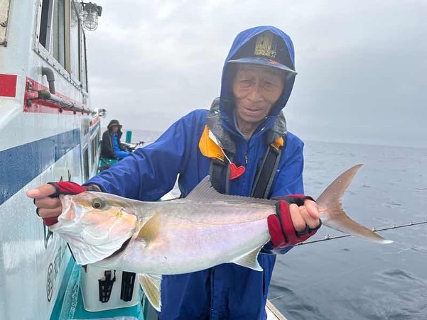 落とし込み釣りに出船 つりそく 釣場速報 落とし込み釣りに出船 つりそく 釣場速報