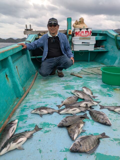 エサ切りハサミ | 磯釣りの釣武者 磯つり名人の技を形にしたプロ