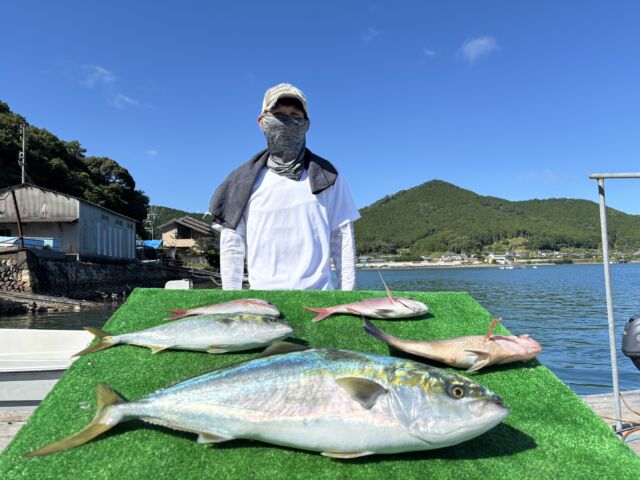 釣果 | 「フィッシングつむら」の公式サイト - 三重県 矢口浦