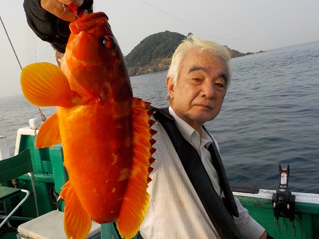【檸檬♪ページ】 「珀の昇天」　「いつも一緒」　「釣りに行こう！」 バス釣り】8月スタート❗️ノーフッキング 瀬田川 琵琶湖 - YouTube